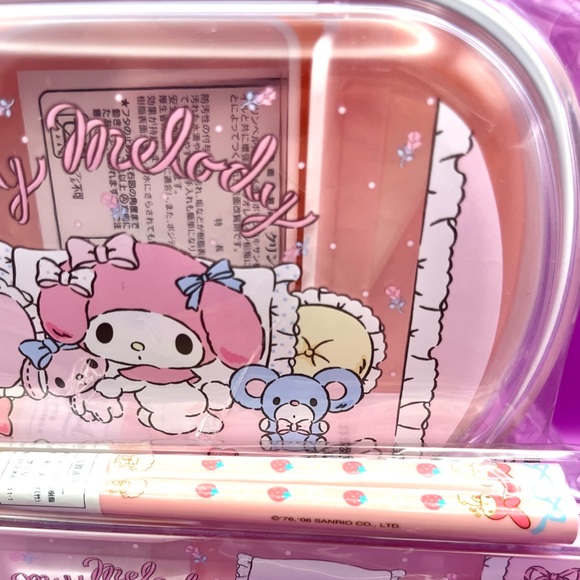 Sanrio My Melody Bento Box with Matching set of Chopsticks LAST ONE - Picture 7 of 14